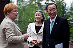 YK:n pääsihteerin vierailu 15.-18.7.2011. Copyright © Tasavallan presidentin kanslia